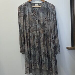 Wilfried dress size 6